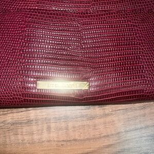 Liz‎ Claiborne Burgundy Lizard Embossed Zip Around Wallet Clutch Tassel